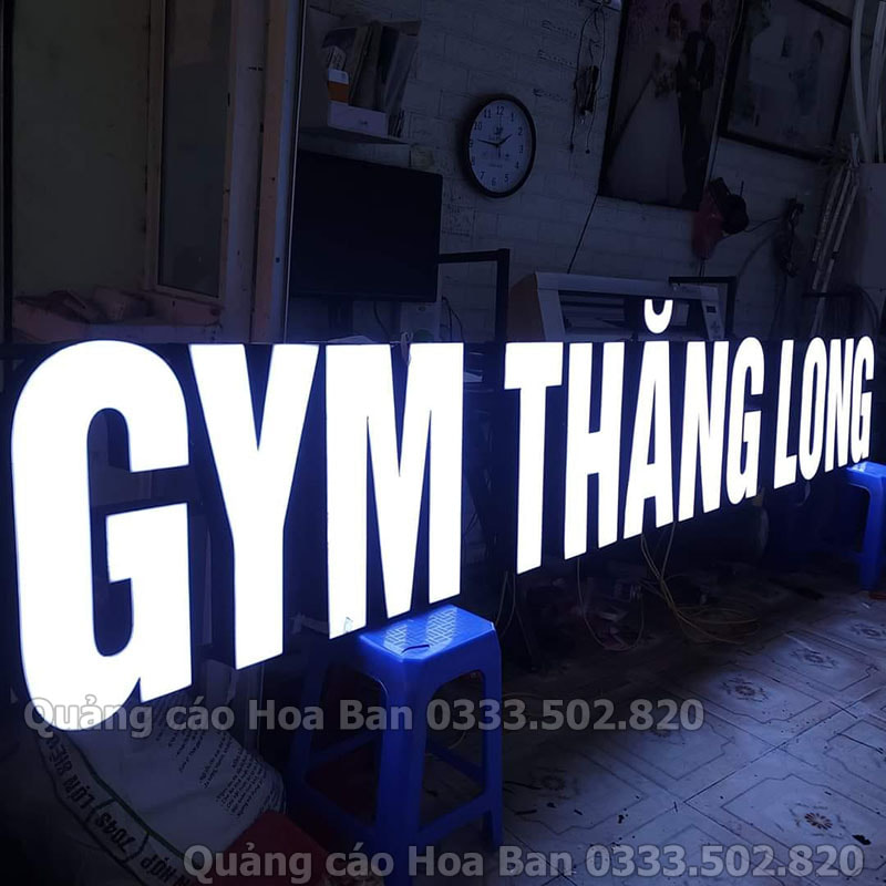 làm biển quảng cáo