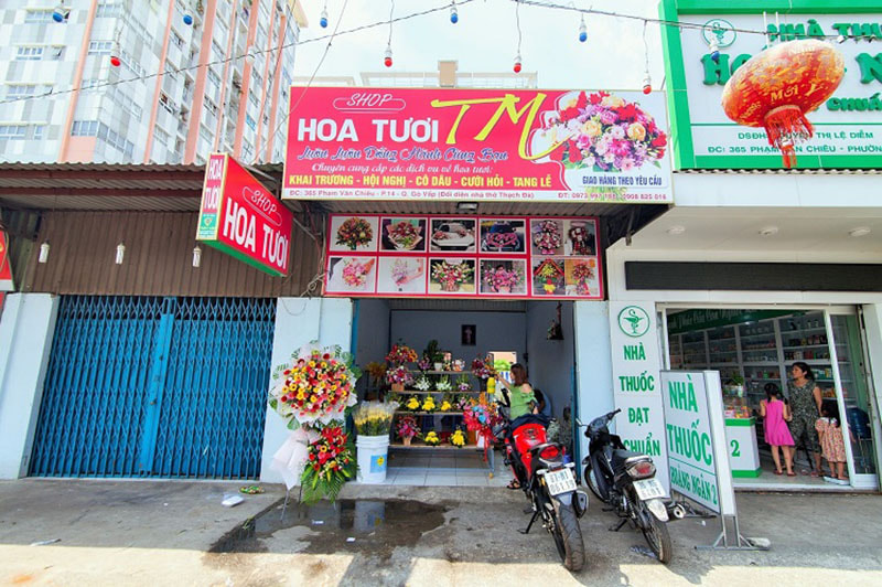 Mẫu biển hoa tươi