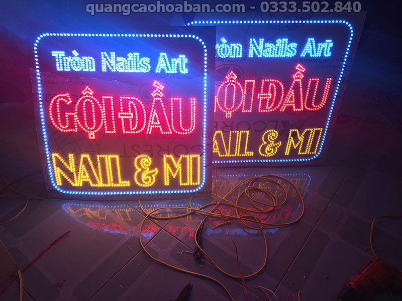 làm biển quảng cáo nail