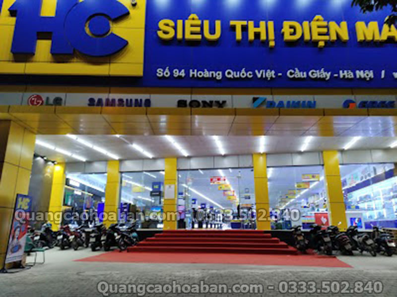 Mẫu biển quảng cáo đẹp Hoàng Quốc Việt