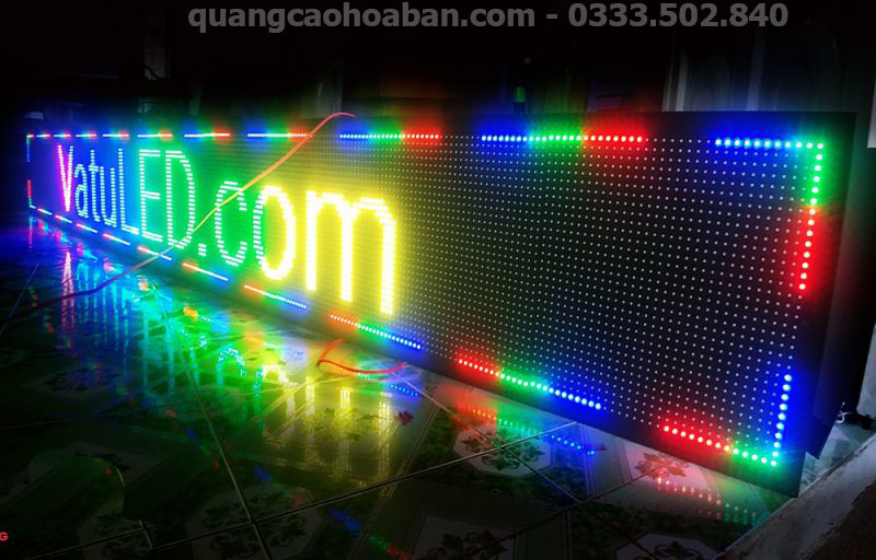 làm biển quảng cáo led