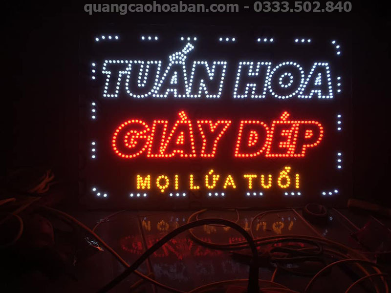 Mẫu biển quảng cáo đẹp