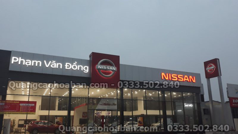 Làm biển quảng cáo tại đường Phạm Văn Đồng